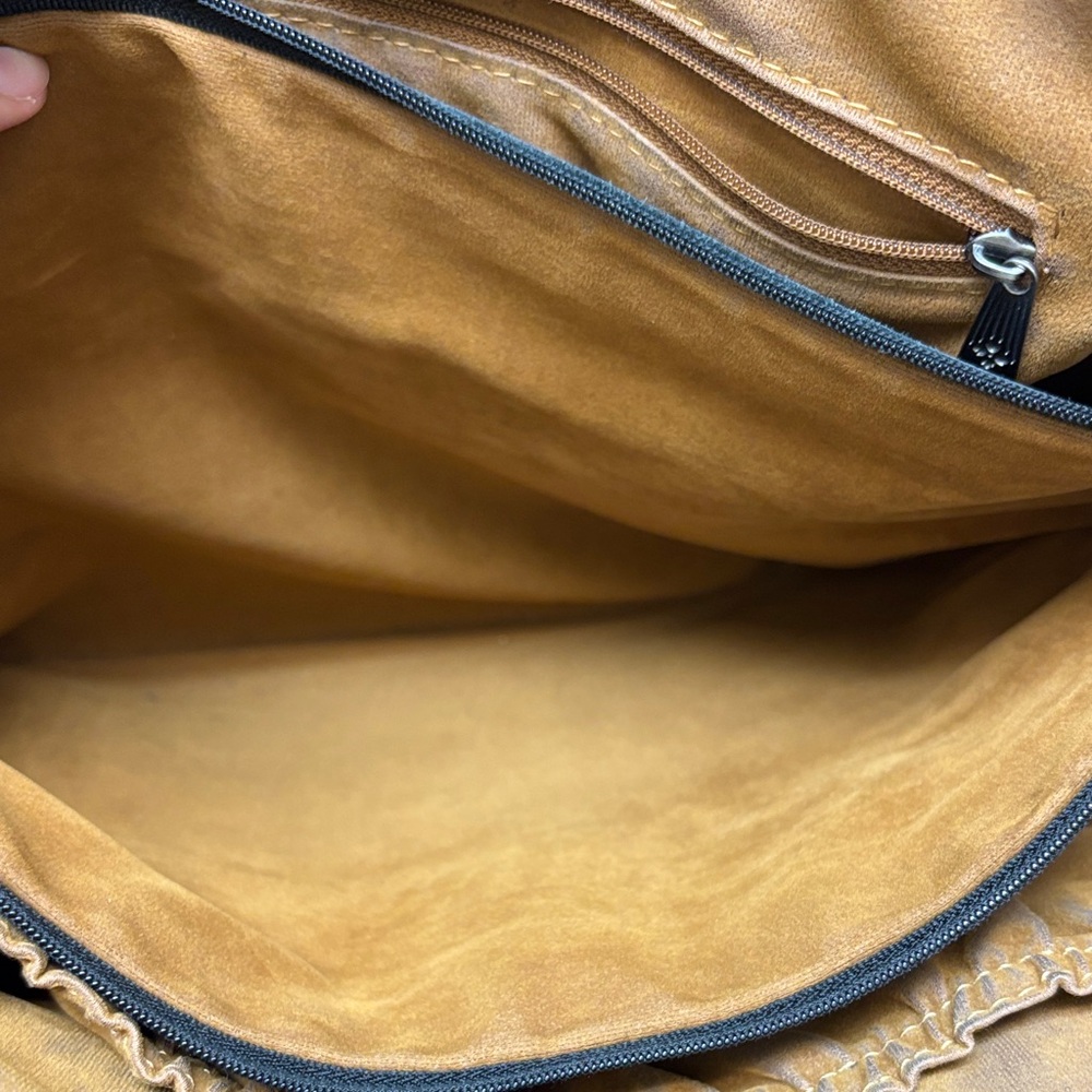 Patricia Nash Black Leather Tote - Picture 6 of 10